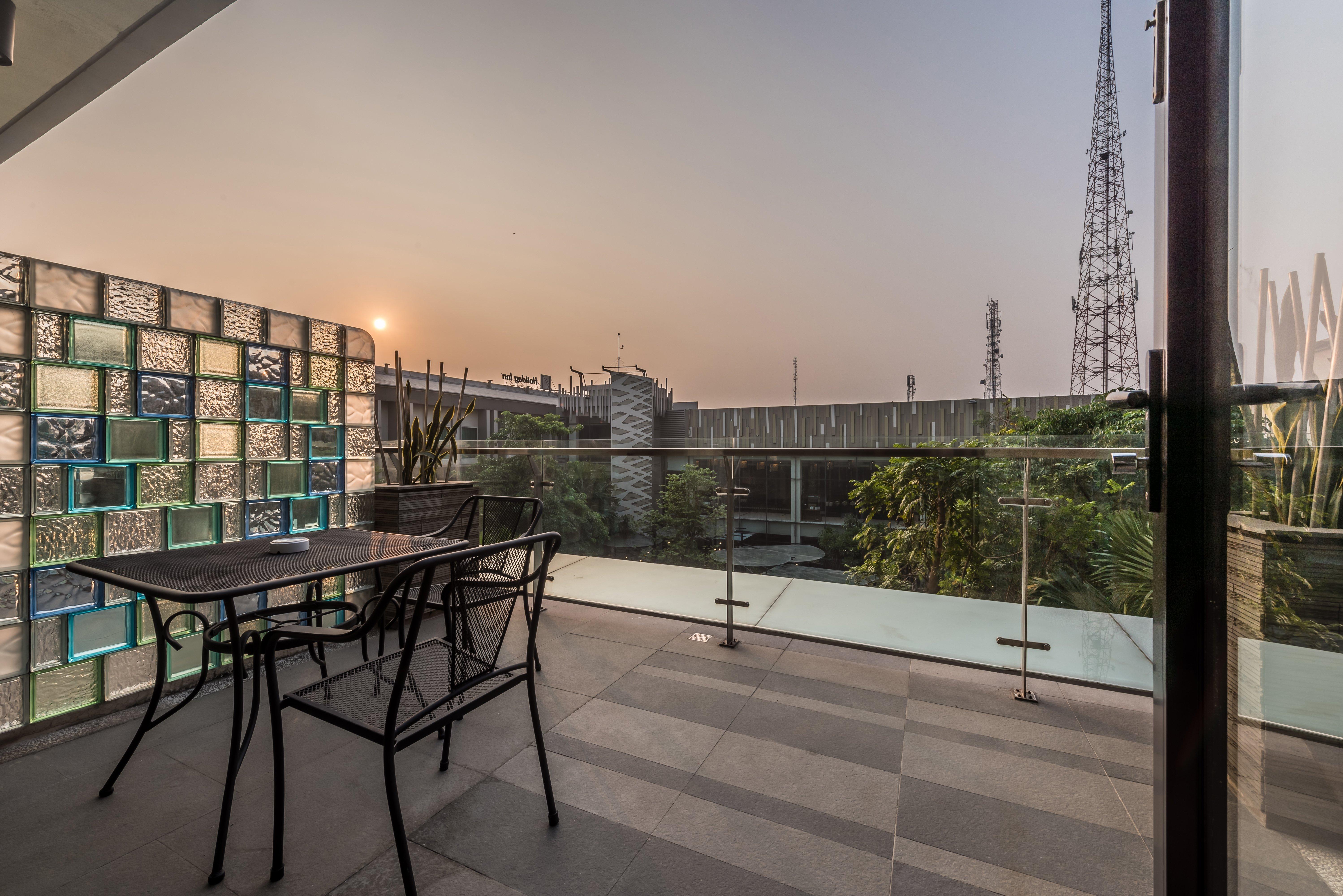 Holiday Inn Cikarang Jababeka By Ihg Eksteriør bilde