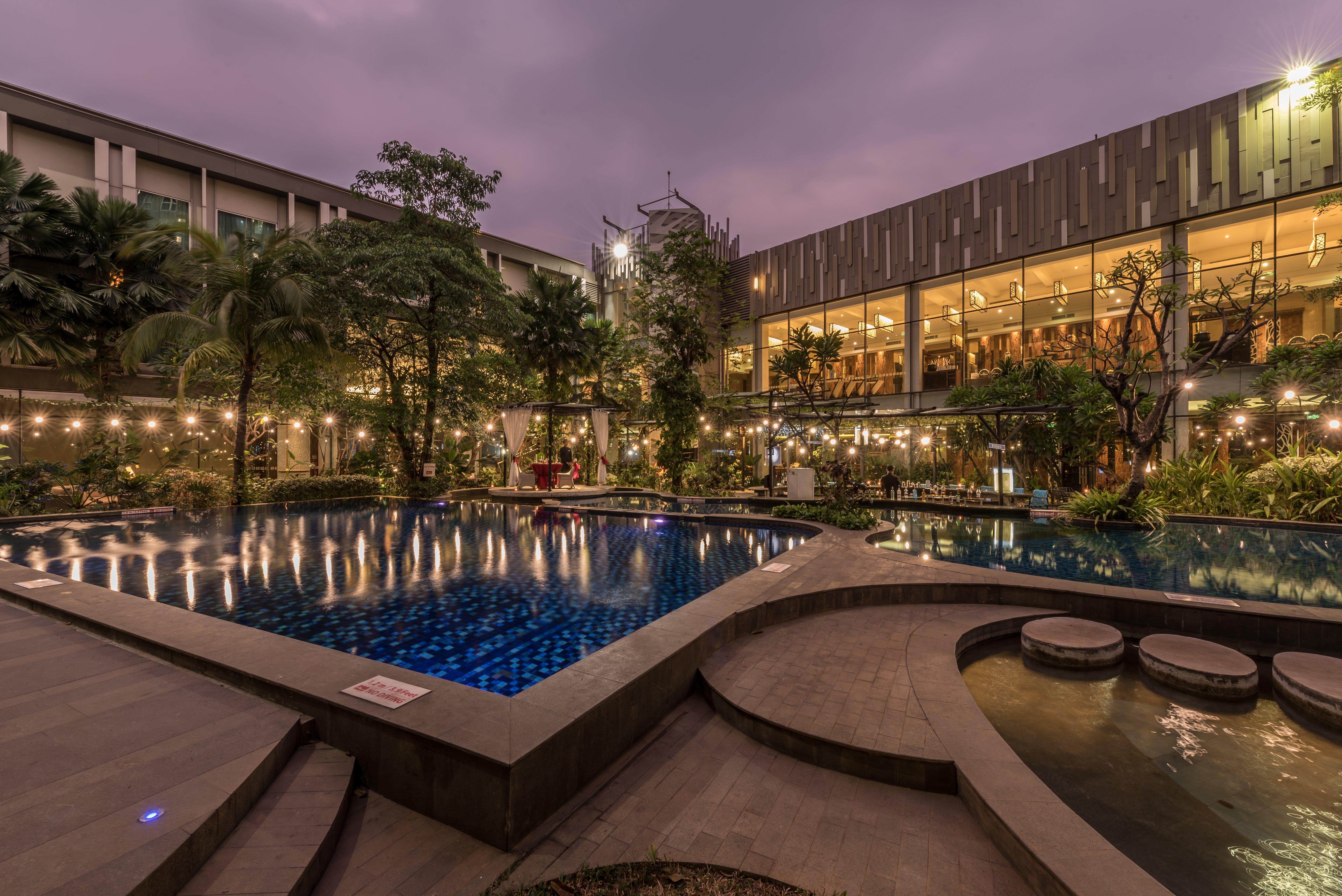 Holiday Inn Cikarang Jababeka By Ihg Eksteriør bilde