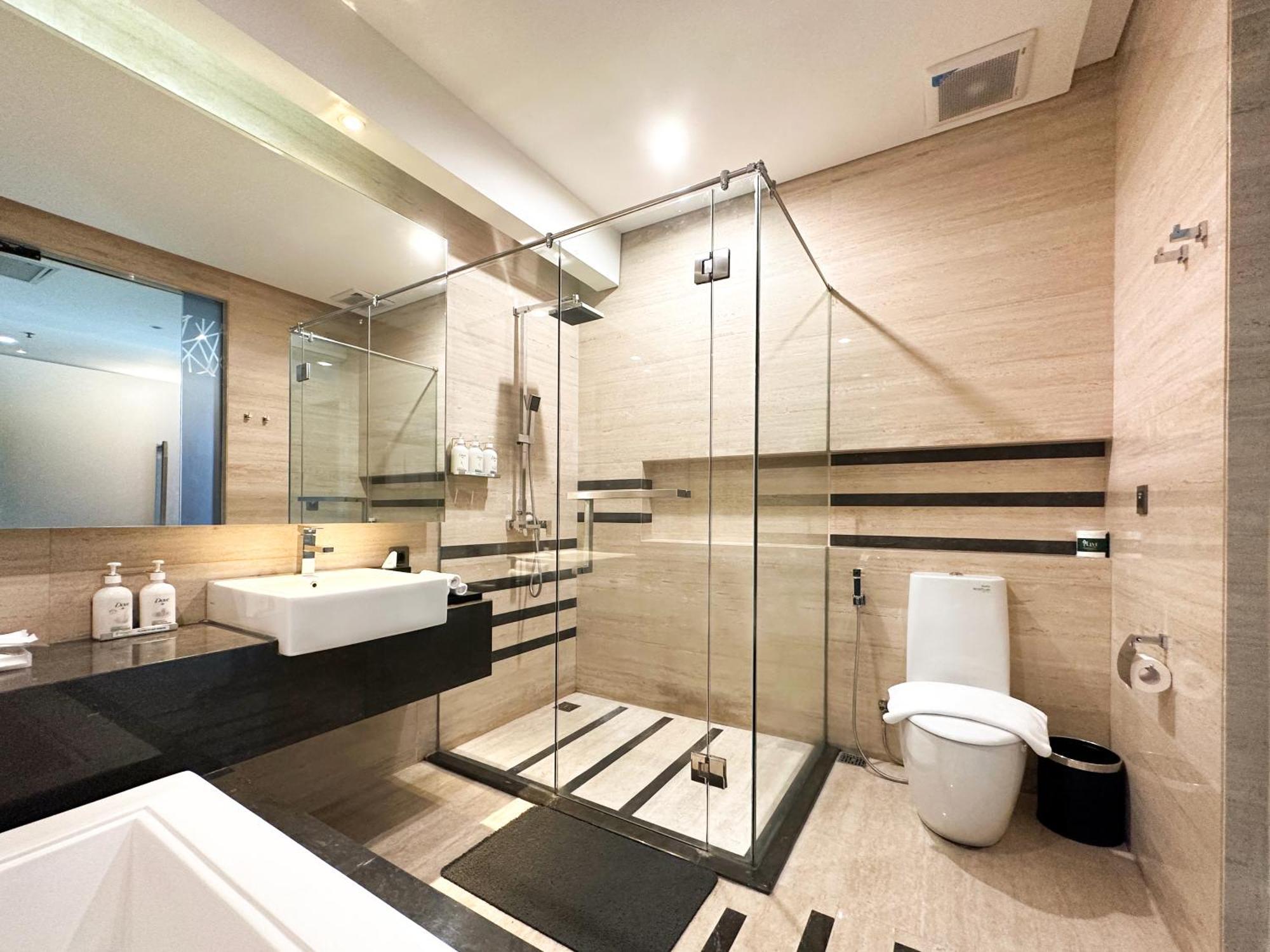 Holiday Inn Cikarang Jababeka By Ihg Eksteriør bilde